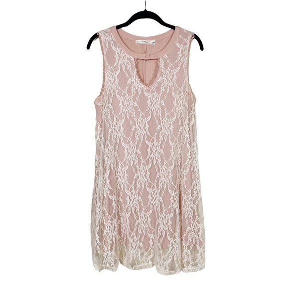 Andree by UNIT Pink Cream Lace Overlay Sleeveless Keyhole Shift Dress
Size M - Picture 1 of 6